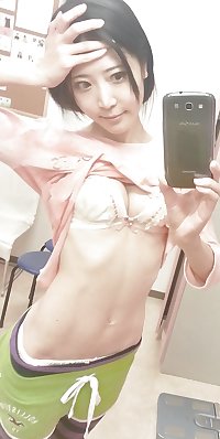 Japanese student selfies - Act 2